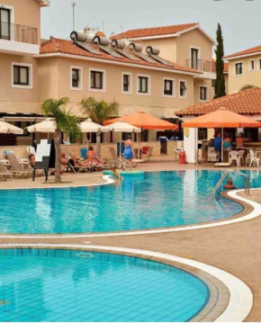 Quiet kykladesAG10/near the beach, Paralimni